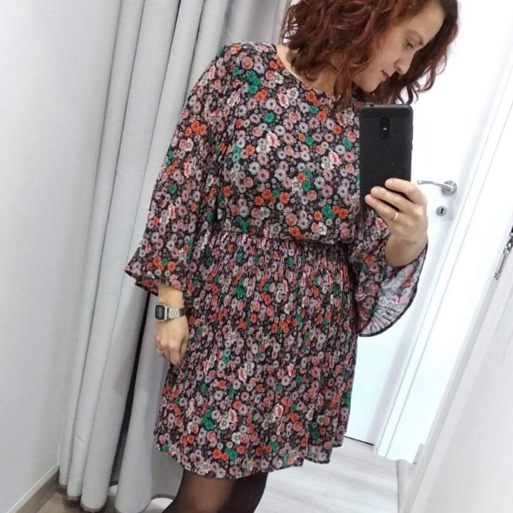 VILA Floral Pleated Bell Sleeve Dress Size US 10 EU 40 NWT